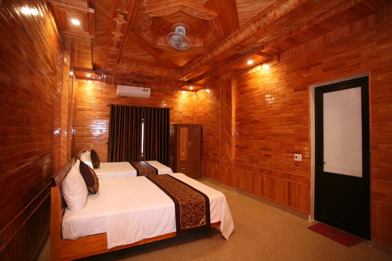 Sky Hotel Phong Nha Esterno foto