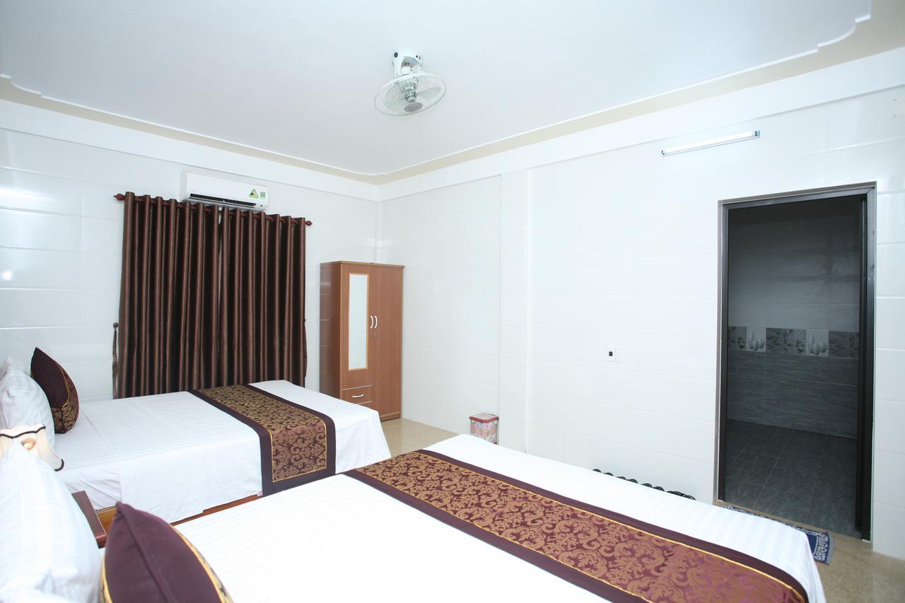 Sky Hotel Phong Nha Esterno foto