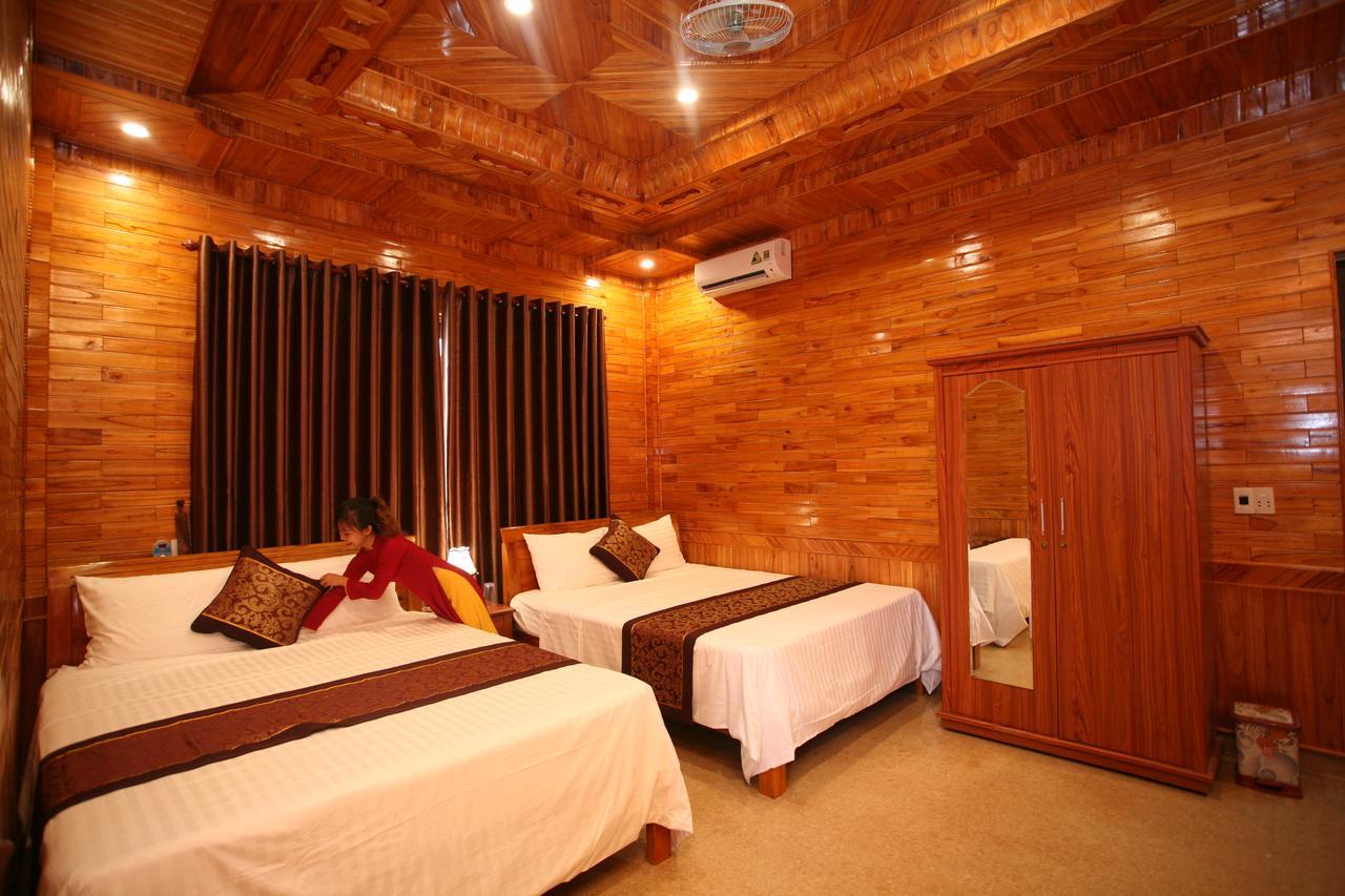 Sky Hotel Phong Nha Esterno foto