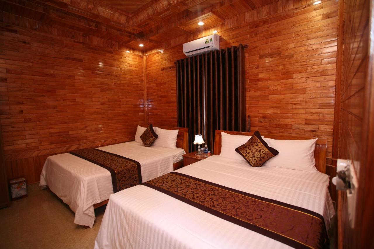 Sky Hotel Phong Nha Esterno foto