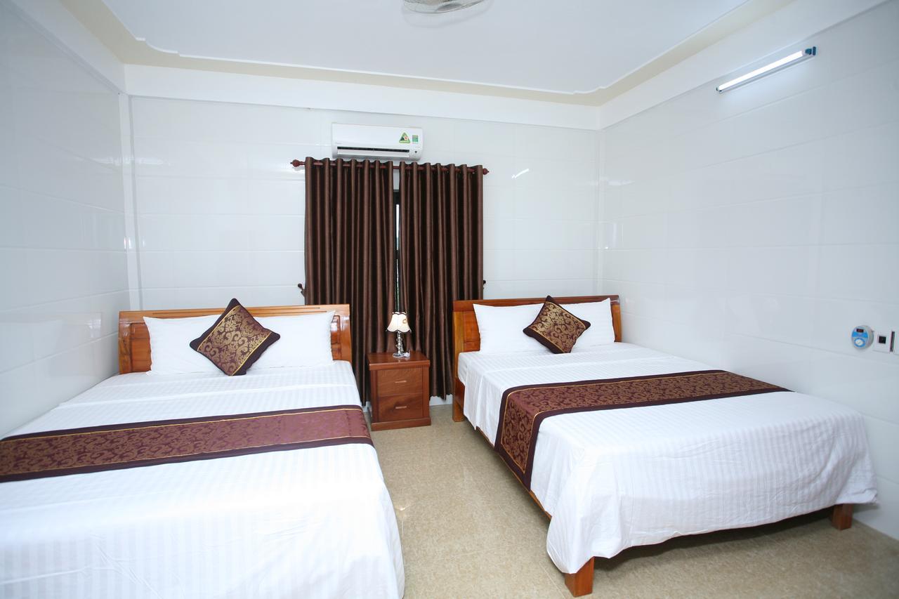 Sky Hotel Phong Nha Esterno foto
