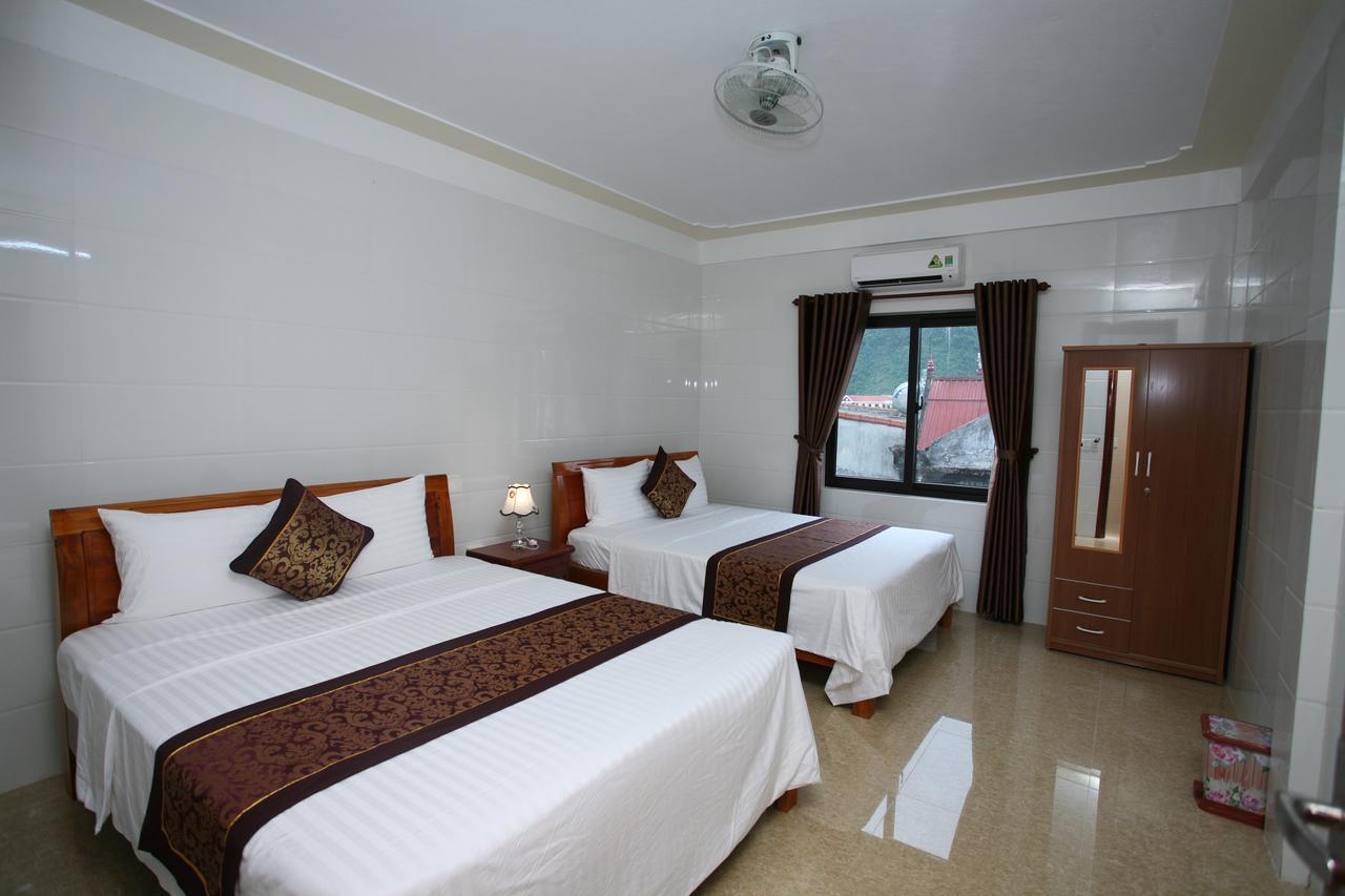Sky Hotel Phong Nha Esterno foto